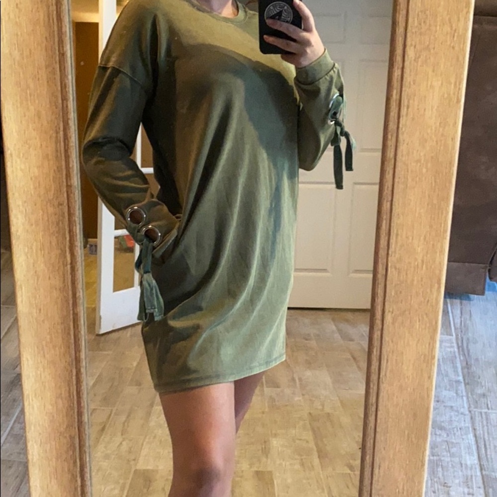 Army Green Long Sleeve T-shirt Dress